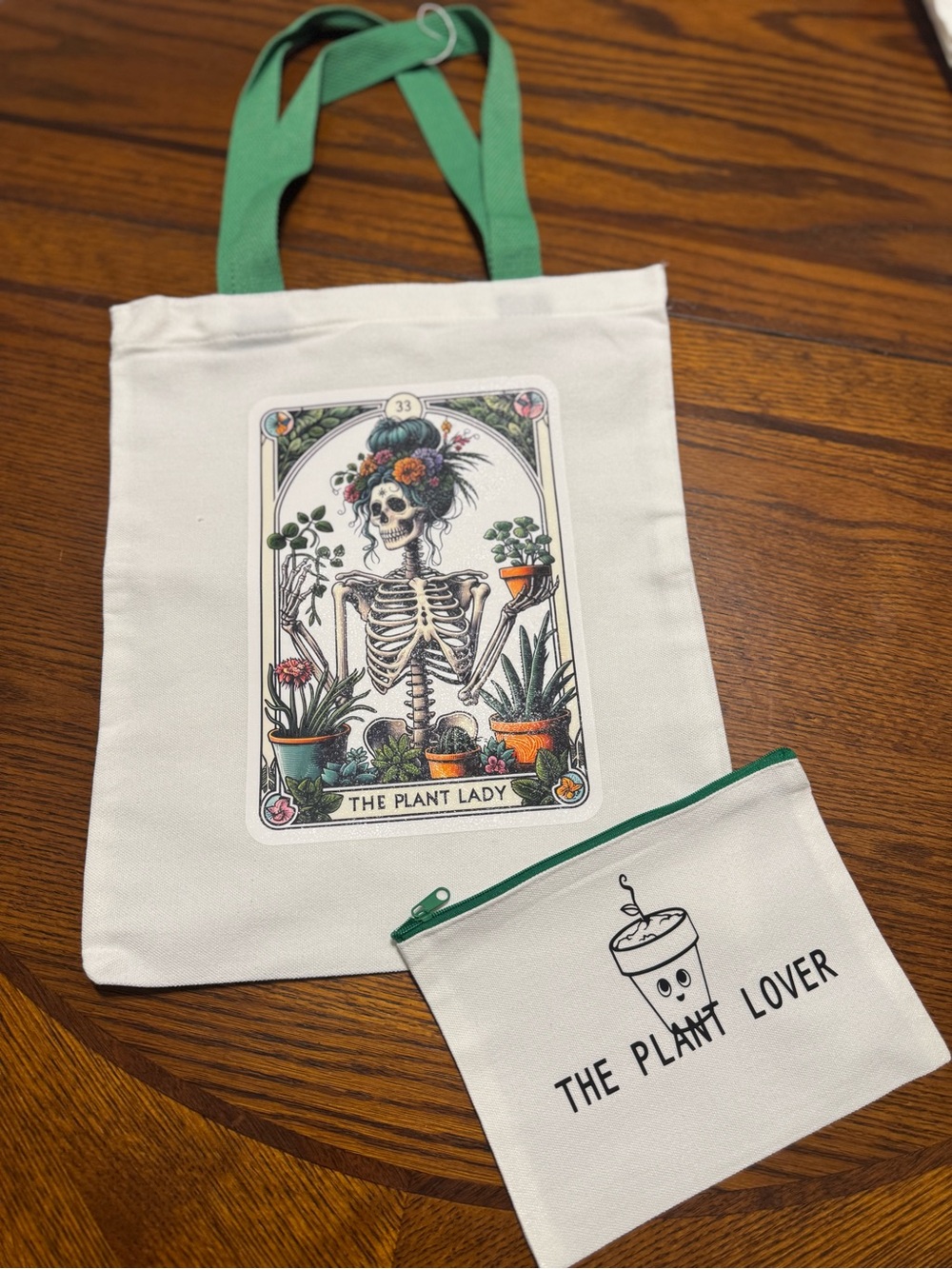 Matching tote bag and makeup bag